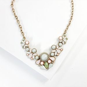 TWISTED DESIGNS | chunky statement bib necklace